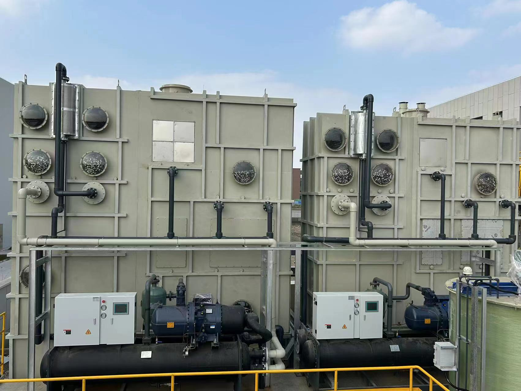 �͸��g���l(f��)��